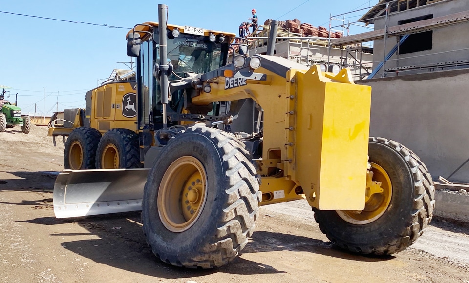 Motoniveladora John Deere 670G